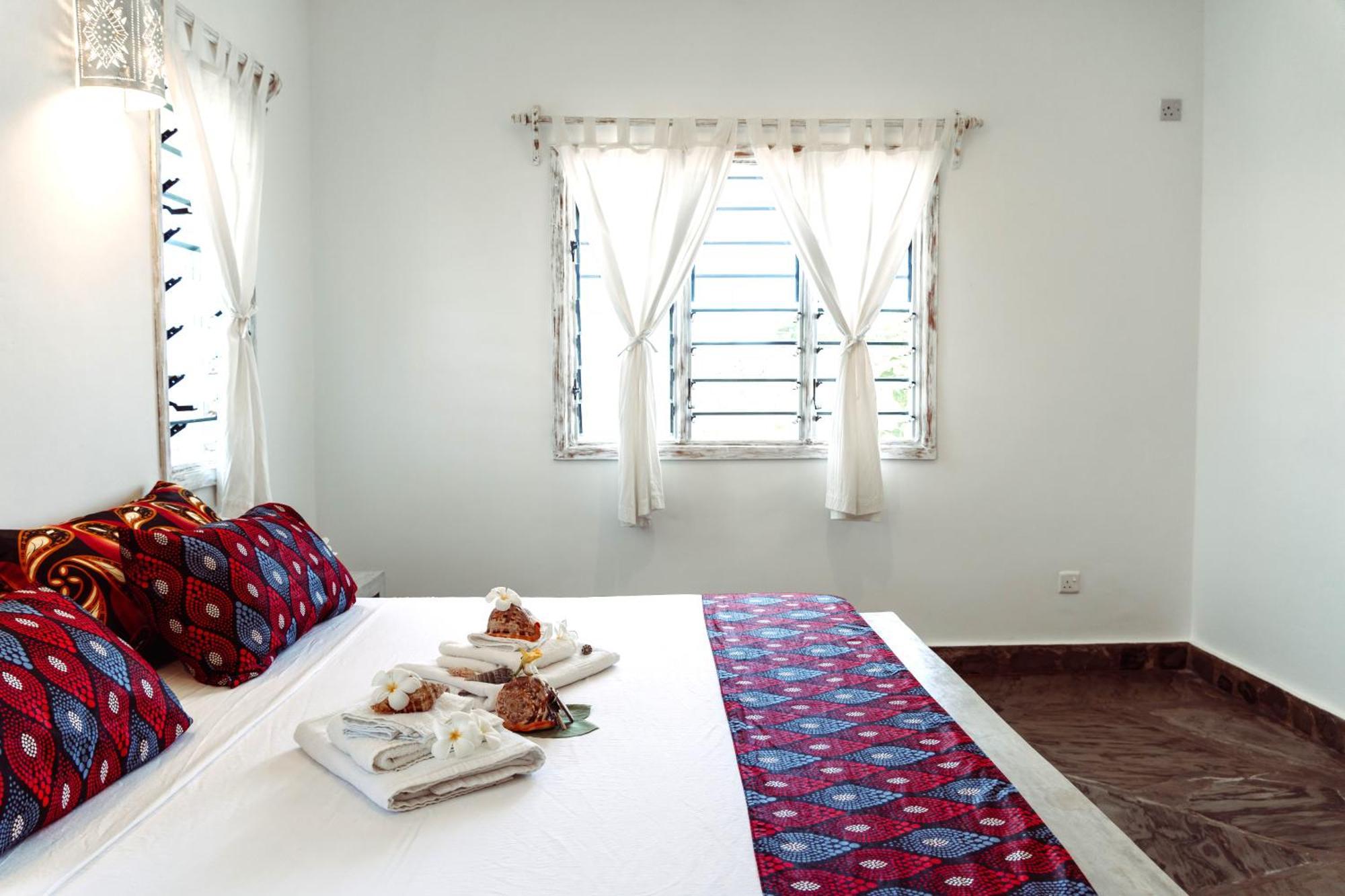 Bed and Breakfast Nyuso Za Afrika Watamu Esterno foto