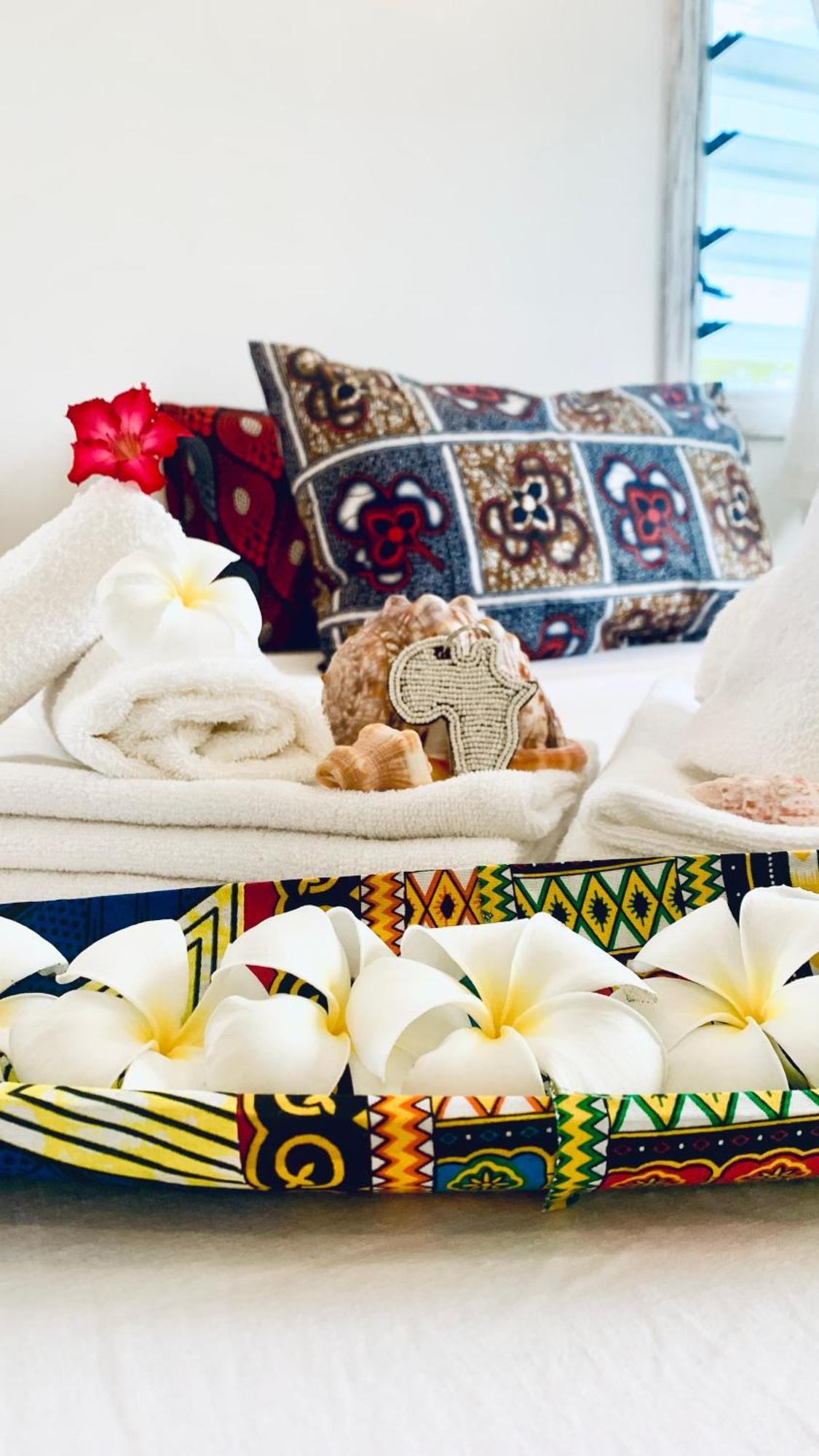 Bed and Breakfast Nyuso Za Afrika Watamu Esterno foto
