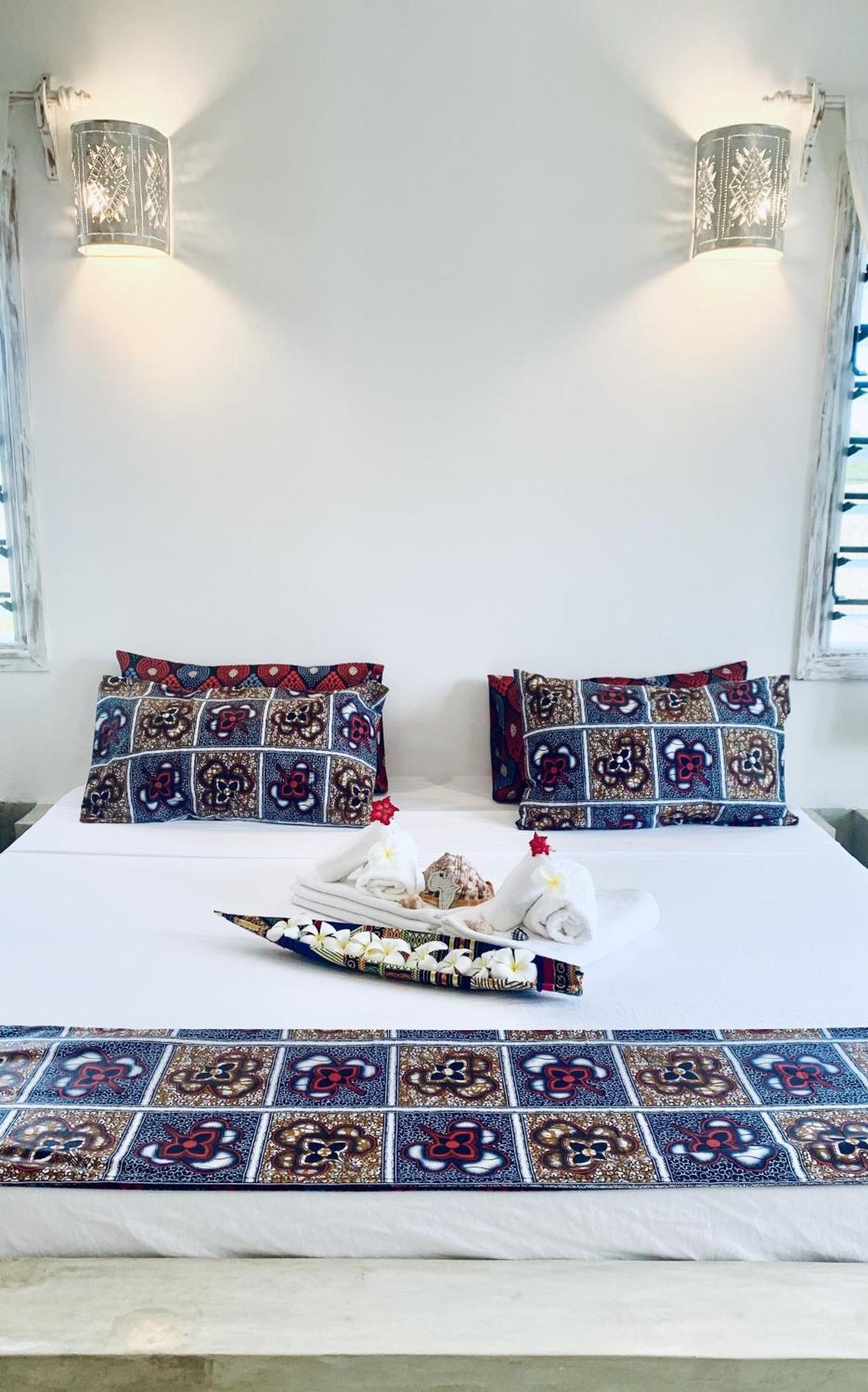 Bed and Breakfast Nyuso Za Afrika Watamu Esterno foto