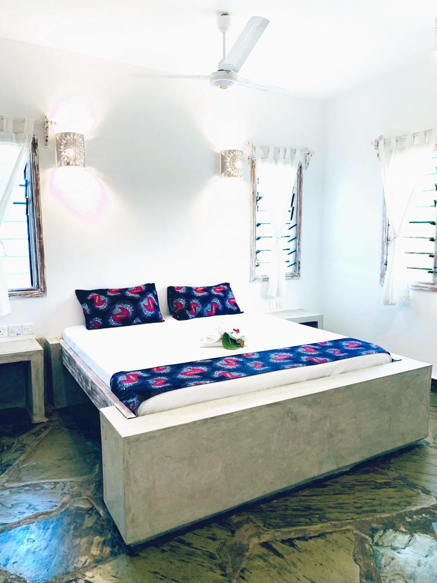 Bed and Breakfast Nyuso Za Afrika Watamu Esterno foto