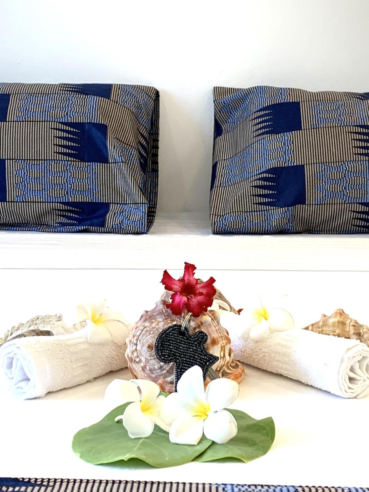 Bed and Breakfast Nyuso Za Afrika Watamu Esterno foto